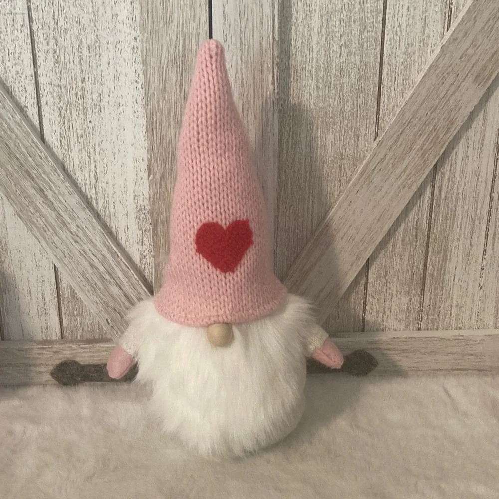 Target Spritz Valentine’s Day Gnome